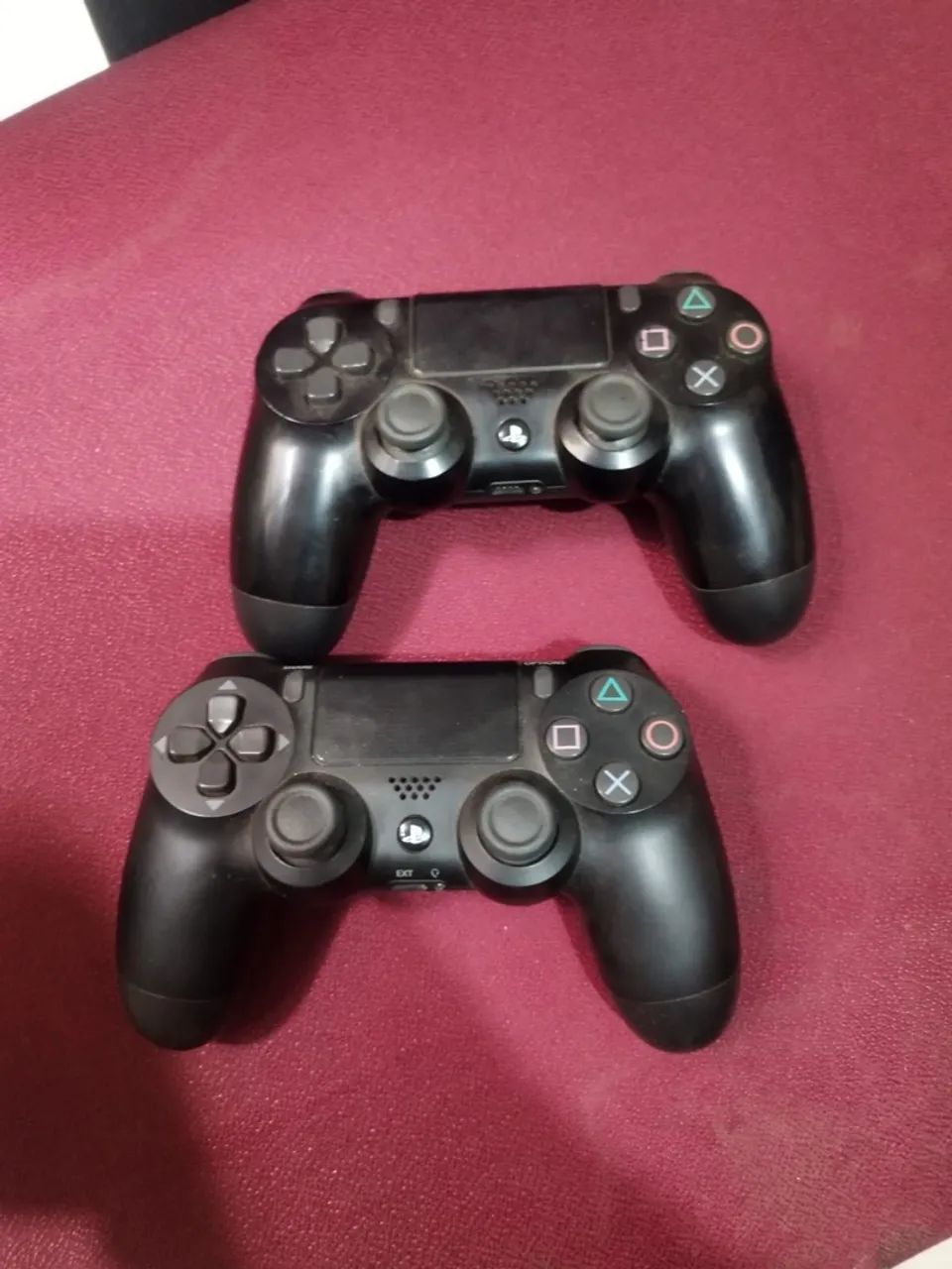 PS4 com Batman: Arkham Knight e Horizon Zero Dawn - Foto 3