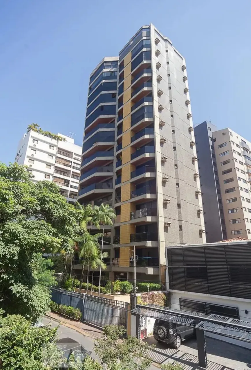 Cambuí Lindo Apartamento com 348m2 4 suítes em Campinas