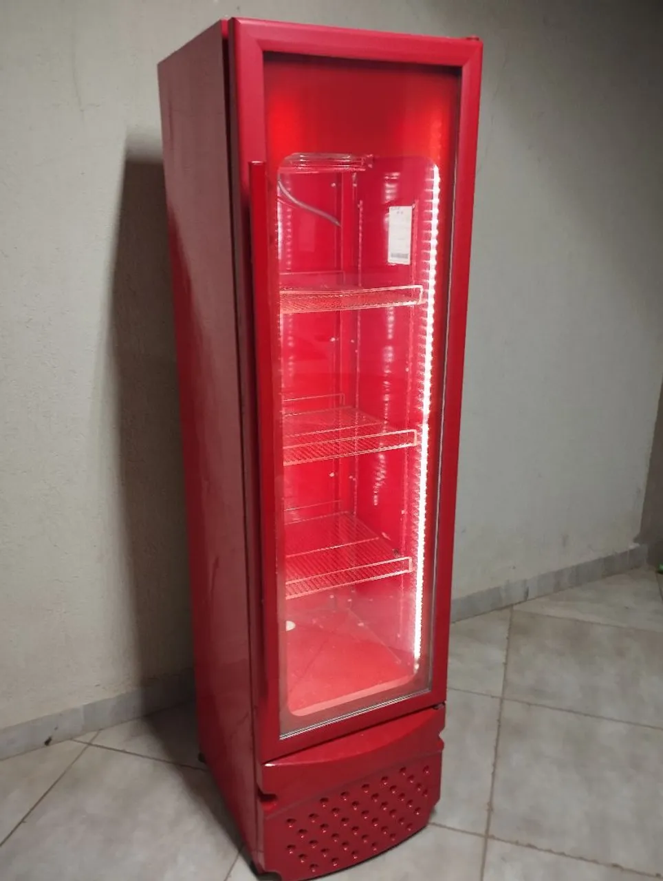 Freezer cervejeiro porta de vidro slim