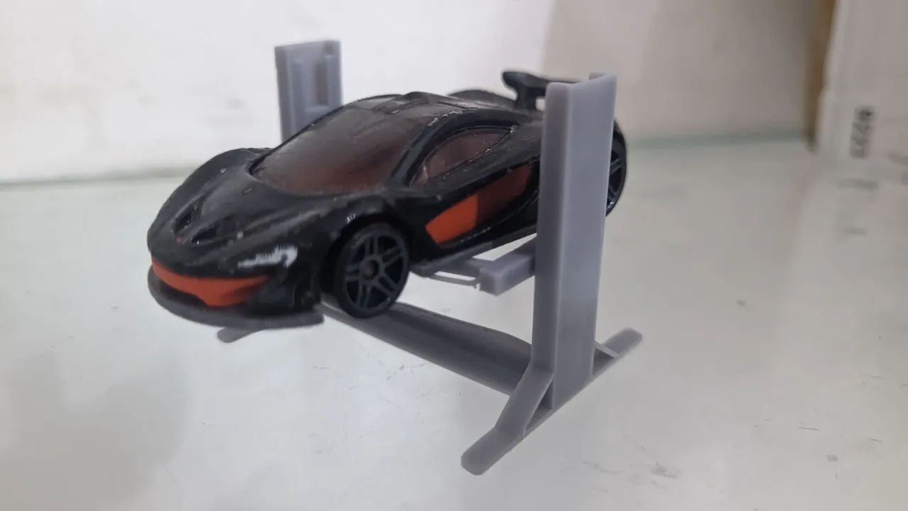 Elevador Elevacar Hotwhells 1:64