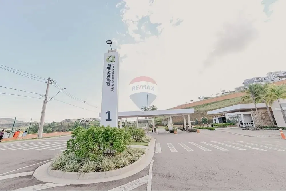 Oportunidade de terreno com 1006 m² e vista livre no Alphaville