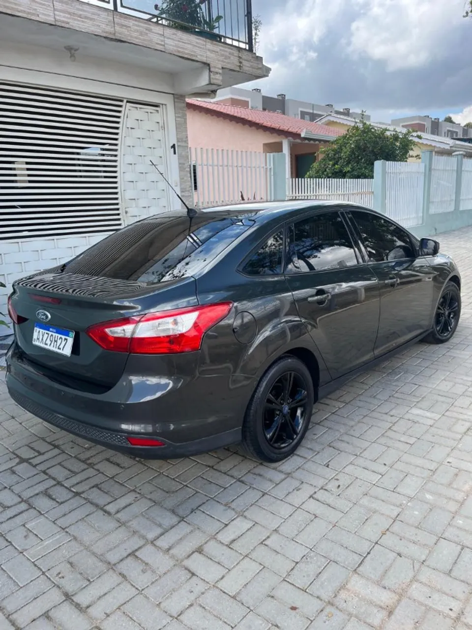 Ford Focus 2.0 2014 - Completo e Impecável!