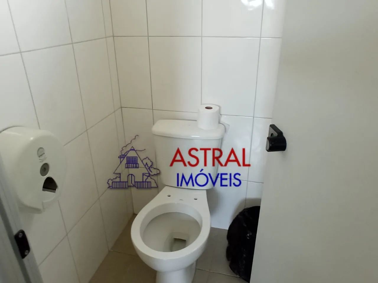 Galpão aluguel possui 1150 m² terreno 2.000 para venda: Galpão 1.150 terreno 20.000 m² - Foto 4