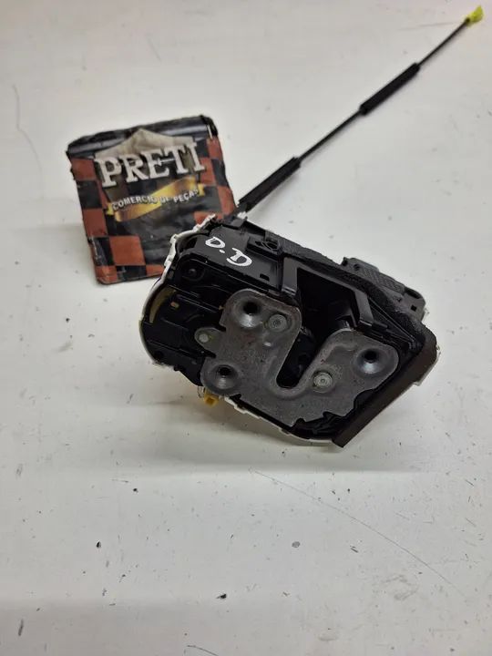Fechadura Porta Dianteira Lado Direito Chevrolet Onix 2023 - Foto 5