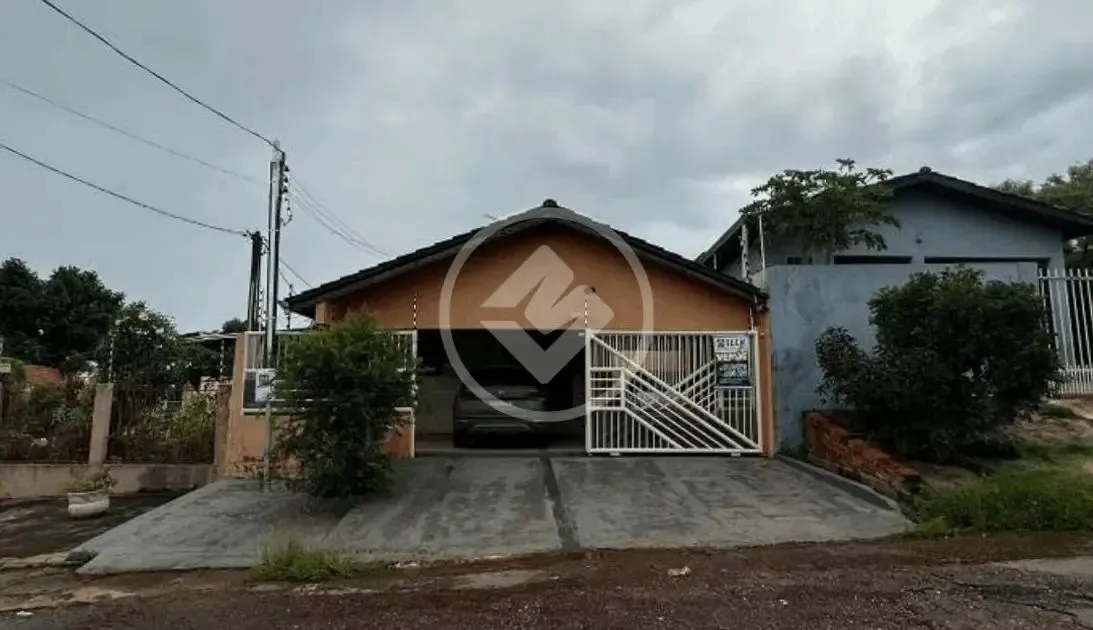Tipo Casa em perfeito estado ótima localização codigo: 26715