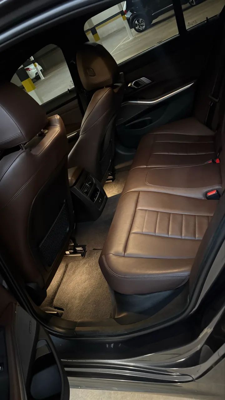 BMW 320I A 2.0 TB M Sport Activeflex 16V 4P 2022 - Foto 4