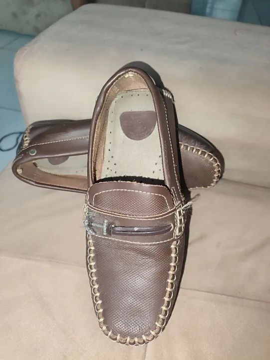 Sapato couro pegada 