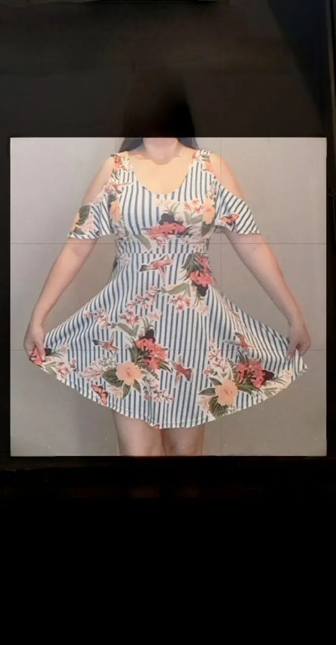 vestido em poliamida estampa floral e náutica acinturado com bojo 42. Sem forro. - Foto 2