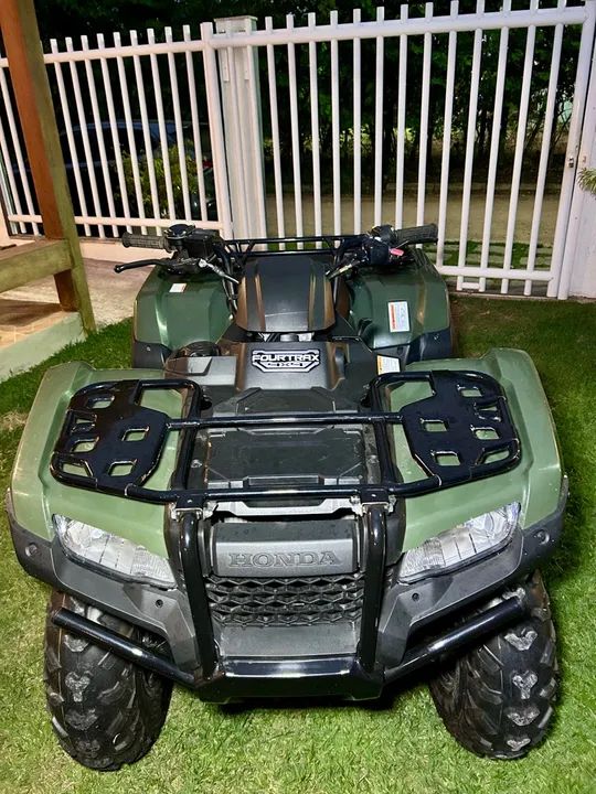 Quadriciclo Honda Fourtrax 4x4 2024 700km  - Foto 5