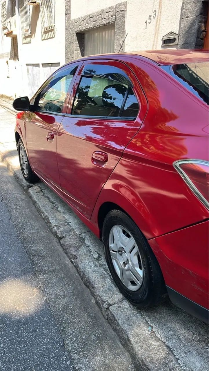 Prisma 2015 LT 1.0 completo com kit gás  - Foto 4
