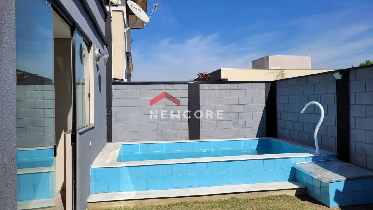 Casa de condomínio em Rua Padre Eugênio - Jardim Jacinto - Jacareí/SP