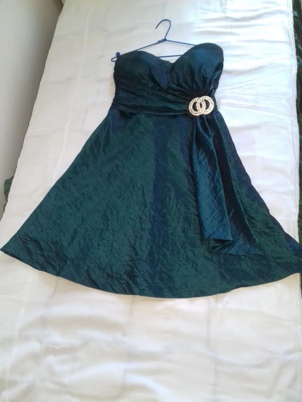 Vestido tafetá verde