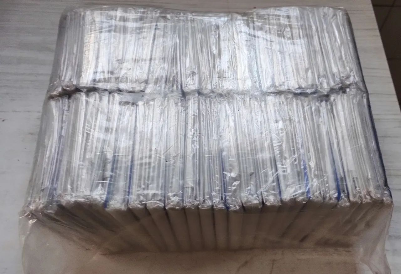 Capas de Chuva - Tamanho Único - Pacote com 50 - Foto 2