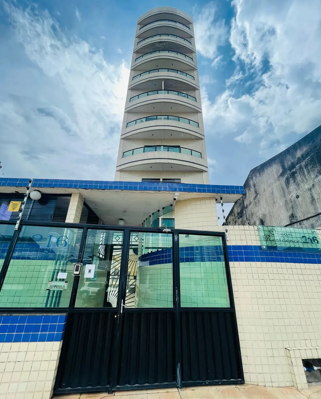 RC- VENDE-SE APT NO ED.OCEAN RESIDENCE
