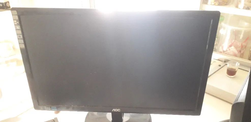 2 MONITORES DE 20 POLEGADAS64291874342017122