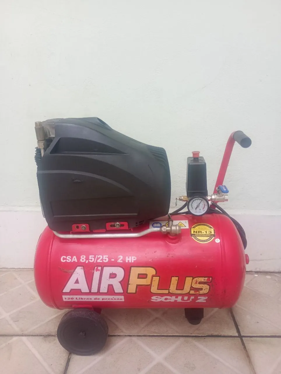 Compressor de Ar Air Plus 8,5/25 - 2 HP