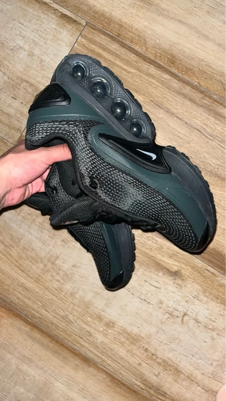 Nike Air Max Dn- Preto