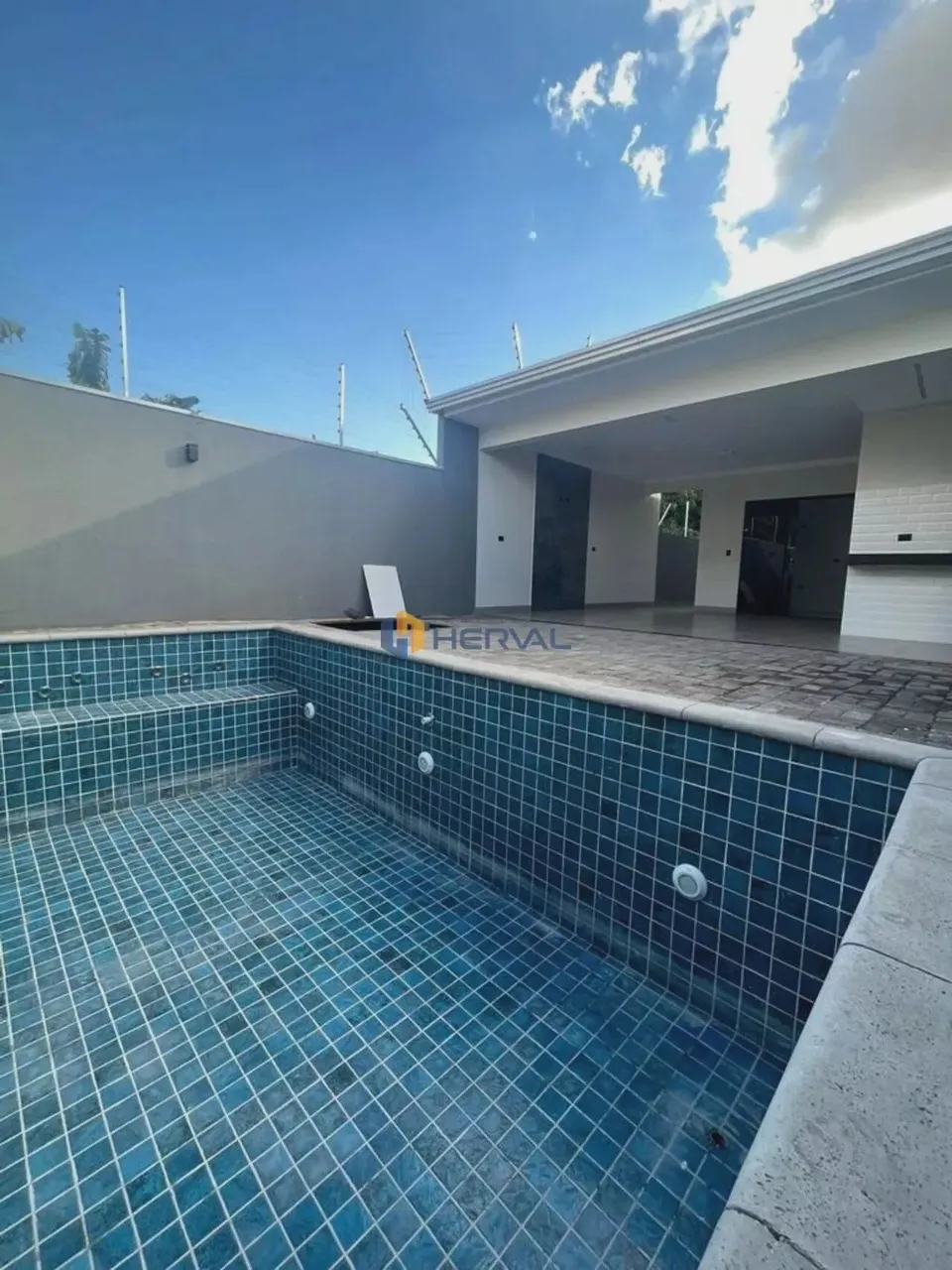 Casa com 3 quartos à venda, 140 m² por R$ 650.000 - Jardim Alvorada - Maringá/PR