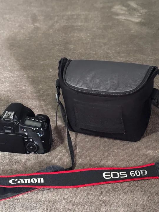 Câmera Canon EOS 60d - Foto 2