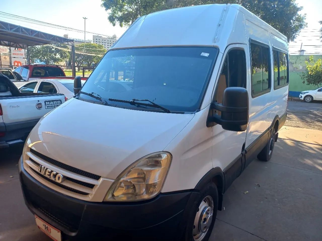 Iveco Daily 35S14 - Van para Carga - Foto 2