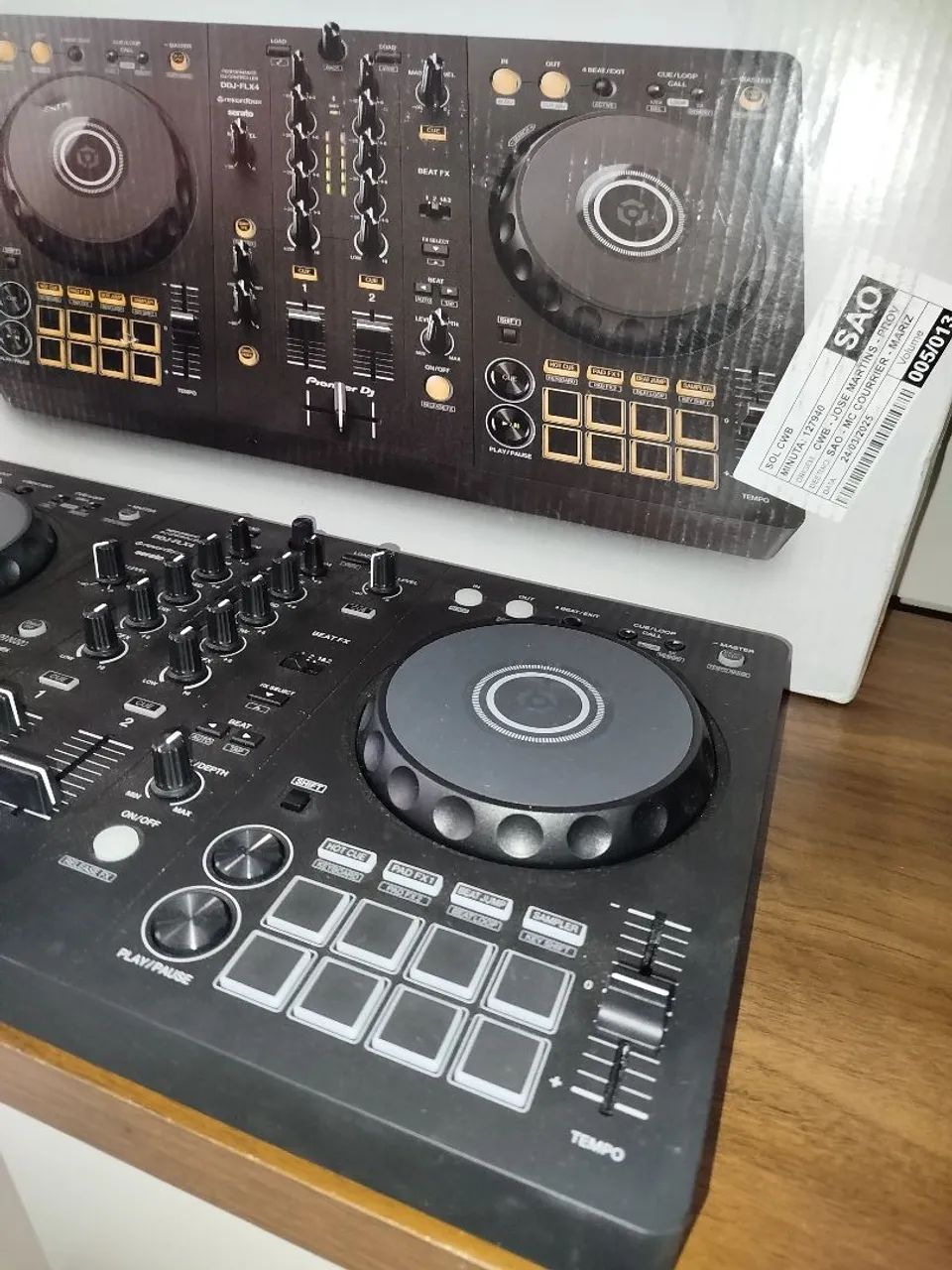 Controladora DDJ FLX4 - Foto 2