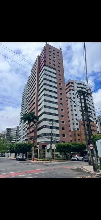 Excelente 4 quartos, 3 suites.