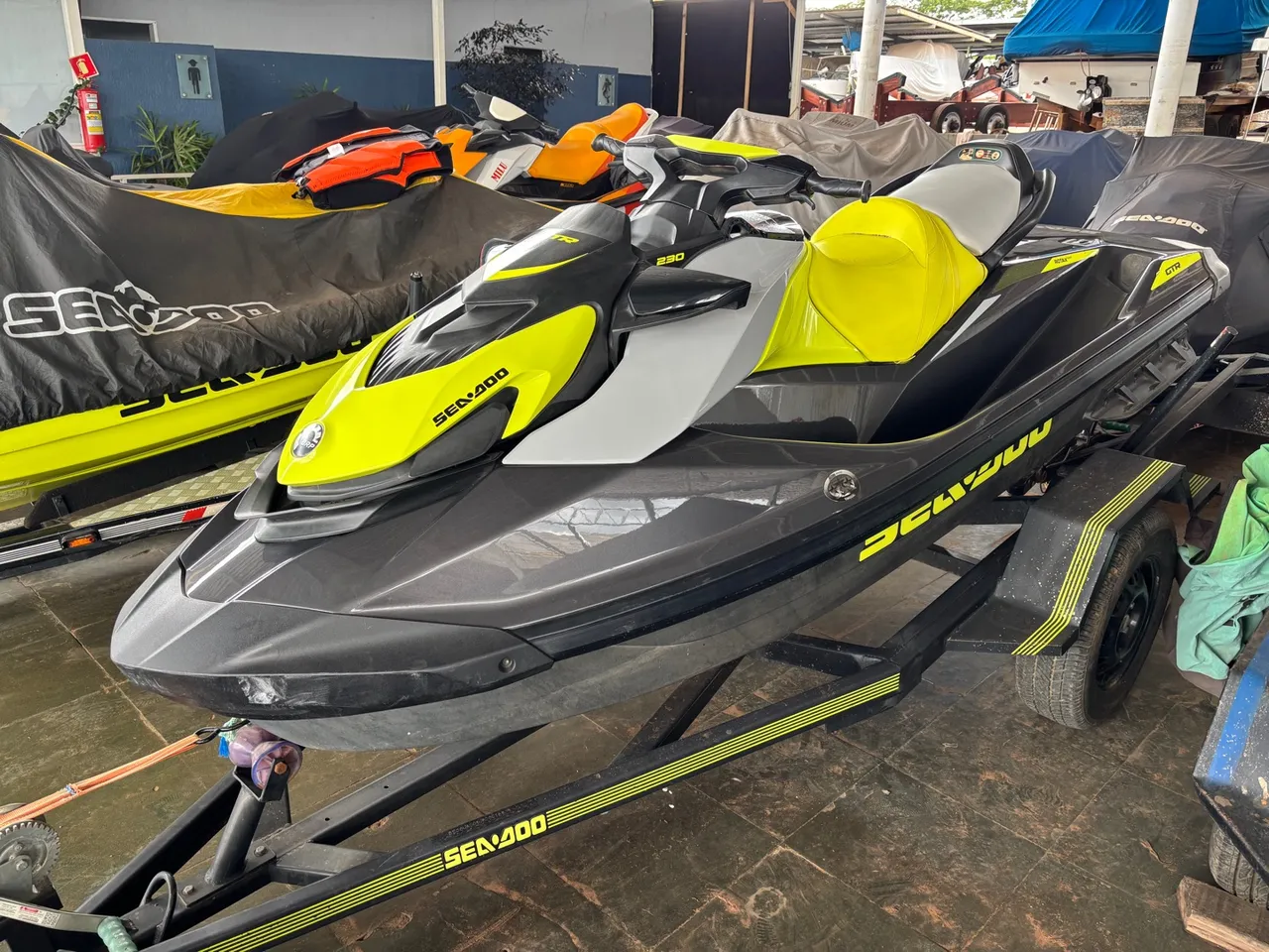 Jet Ski Sea-Doo GTR 230 - Trocas