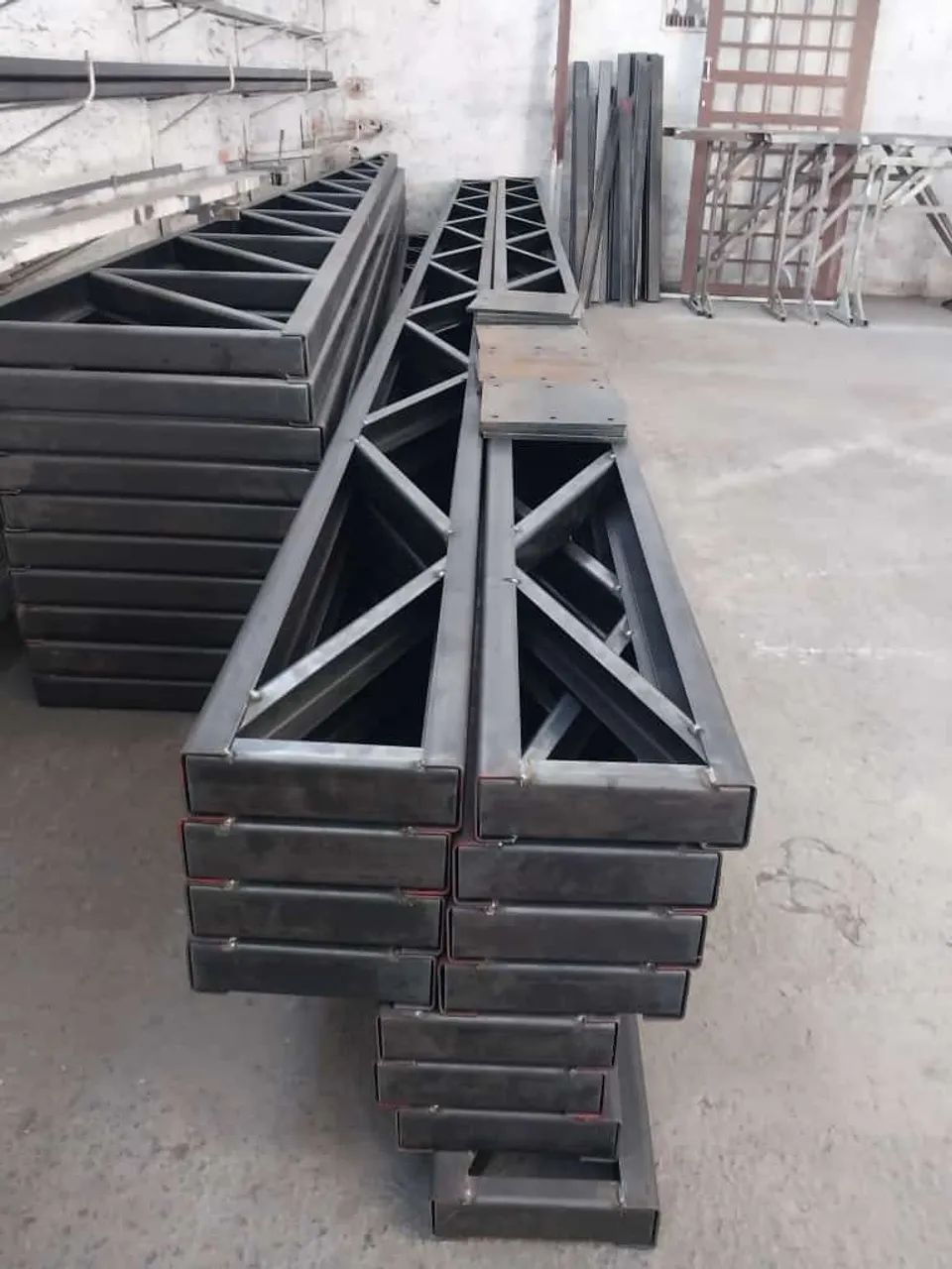 Grades guardas corpos estruturas para barracão e telhados em geral  - Foto 3
