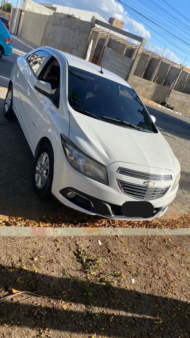 Vende-se Prisma LTZ 1.4 completo em dia !!  - Foto 3