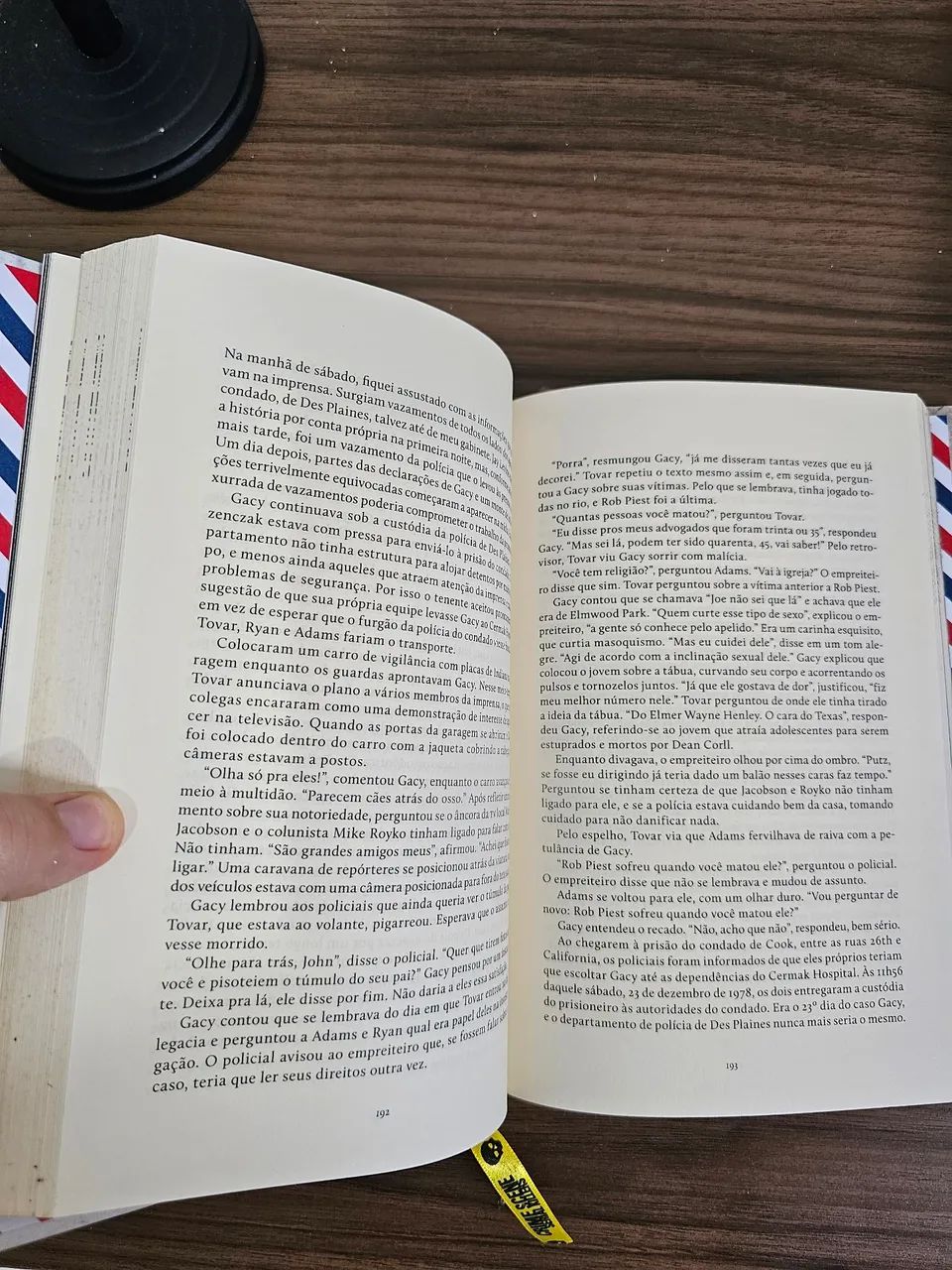 Livro Killer Clown - Foto 2