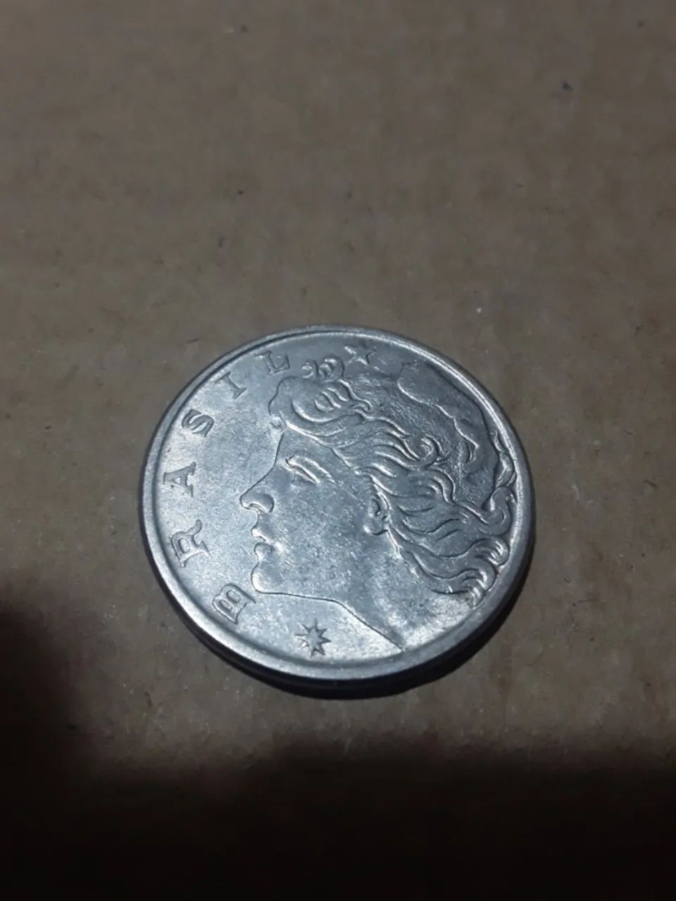 Moeda de 20 centavos de 1975 - Foto 2