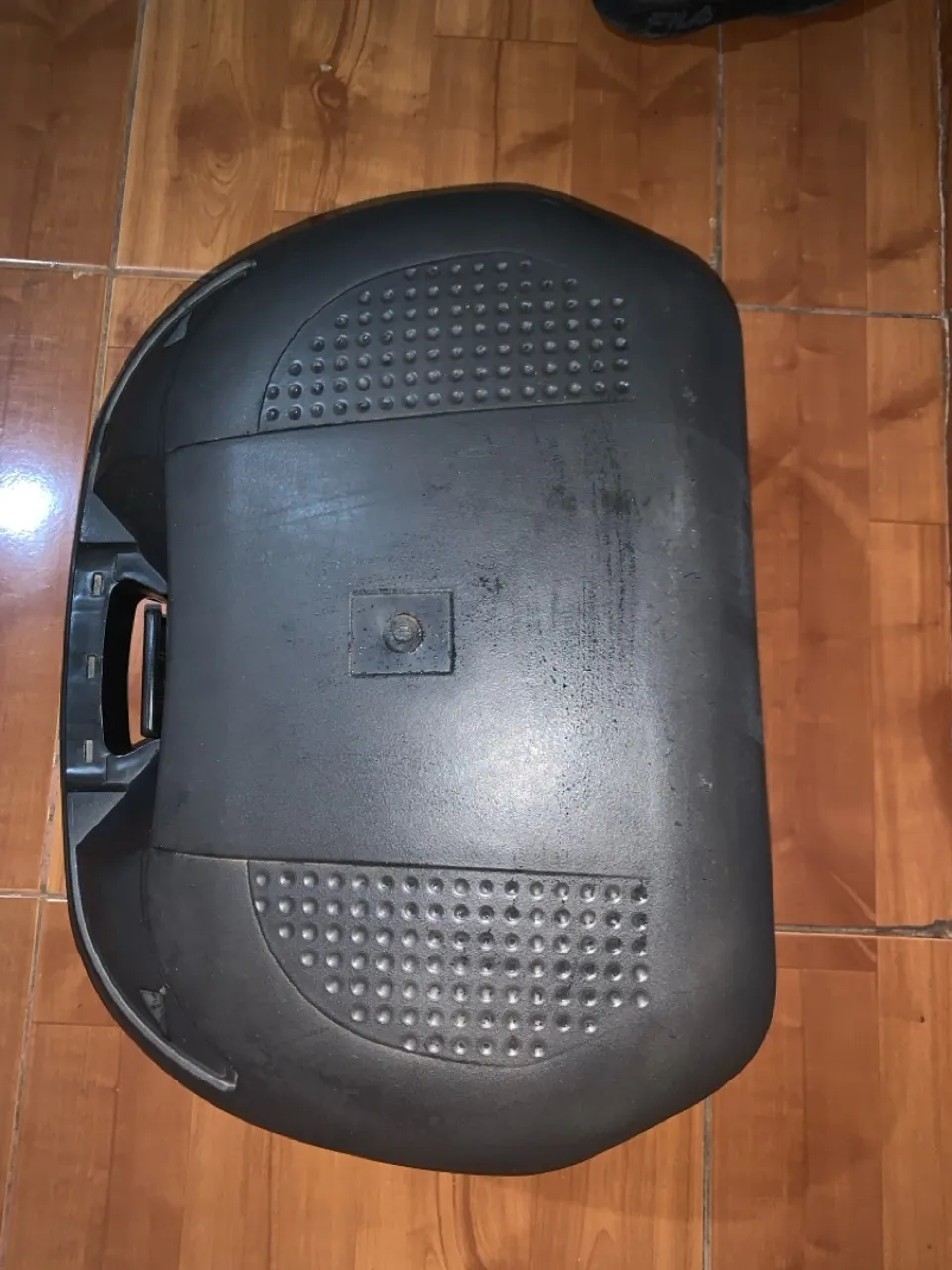 Baú de moto grande 90 reais $
