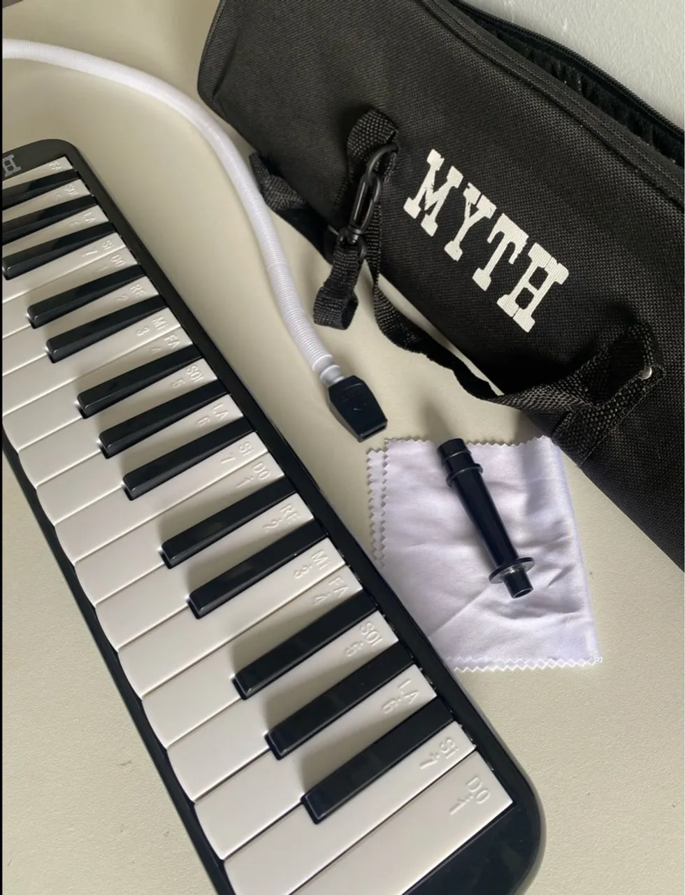 escaneta / piano 32 notas + case + acessórios