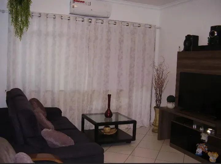 EXCELENTE APARTAMENTO FRENTE / VARANDA / 2 QTS / 1 VAGA - VISTA ALEGRE - Foto 4
