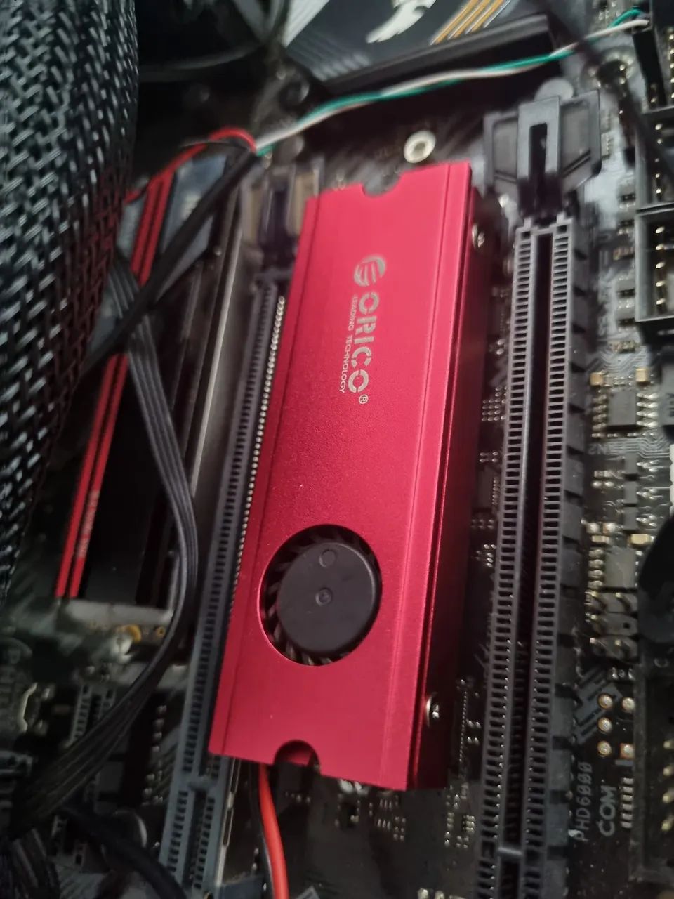 Dissipador de calor marca orico  para ssd m.2 