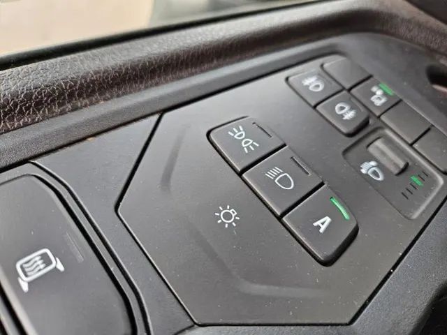 Scania R460 SUPER Ano 25 0km Tração 4x2 Farol de Teto Geladeira Ar Digital - Foto 10