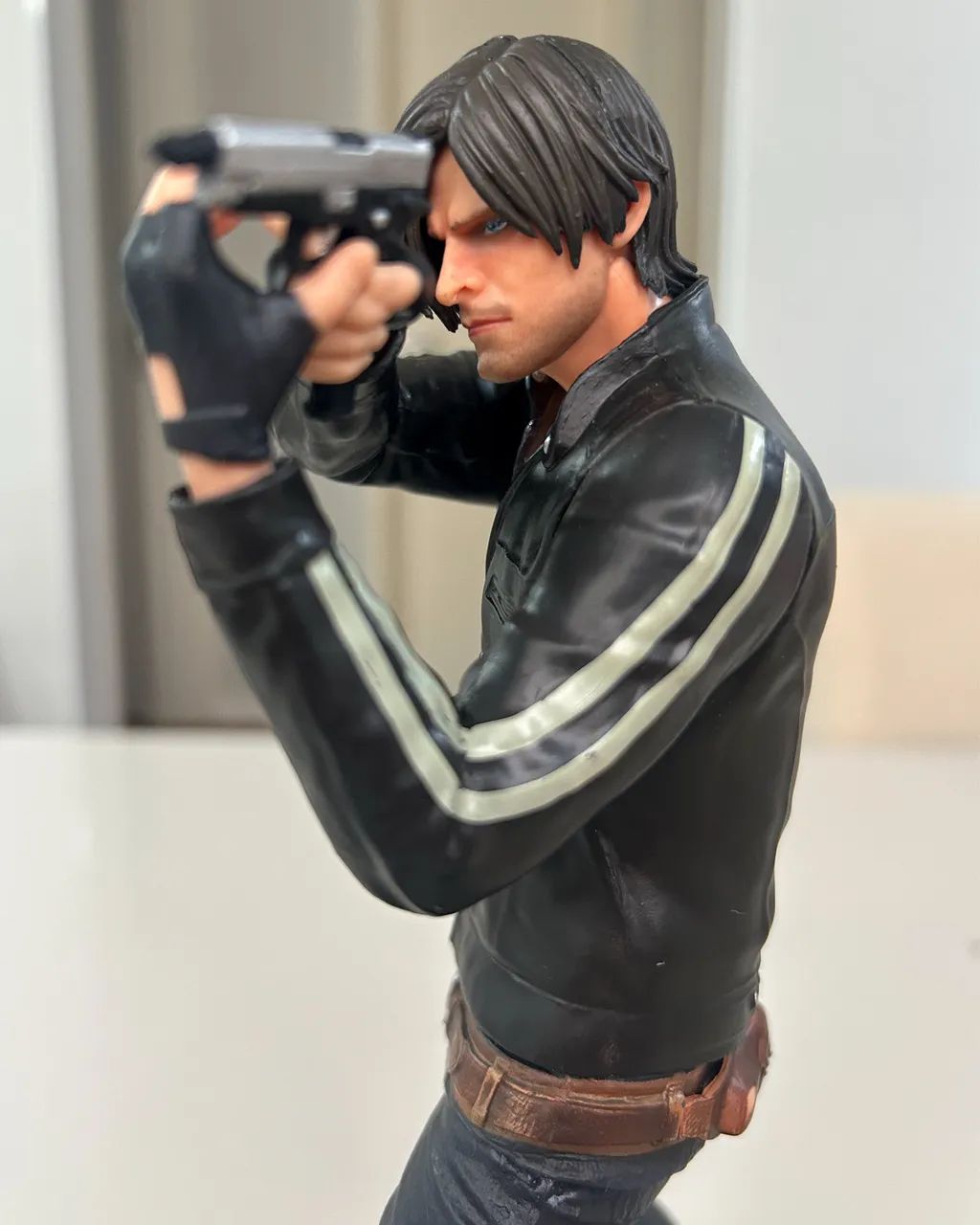 Action Figure Leon Resident Evil 6 Boneco  - Foto 4