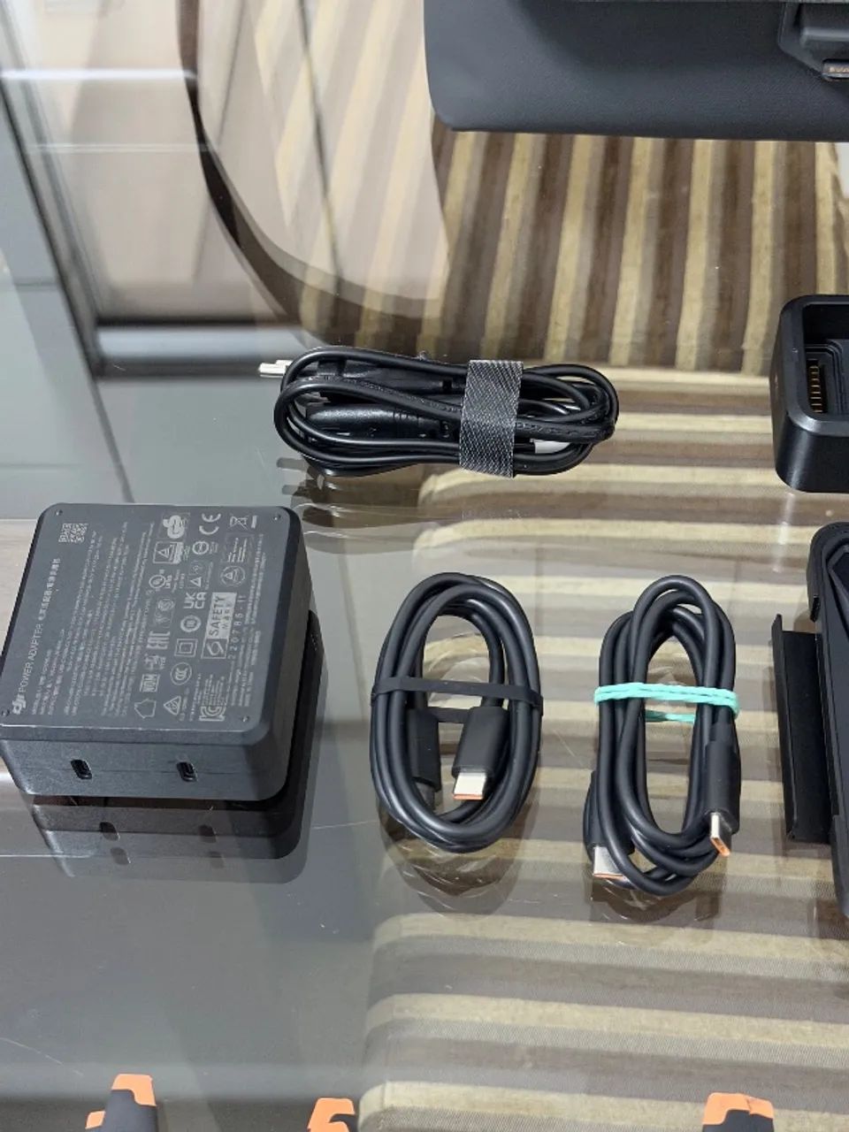 KIT FLY MORE DJI MAVIC 3 PRO - 2 BATERIAS + HUB CARREGADOR  - Foto 4