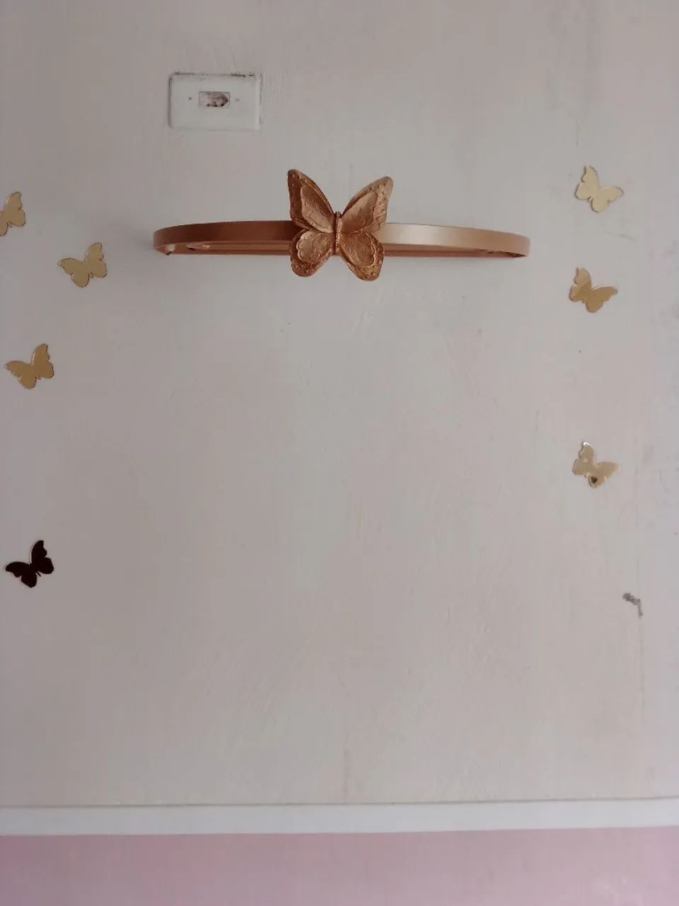 Dorcel acompanha mosquiteiro 