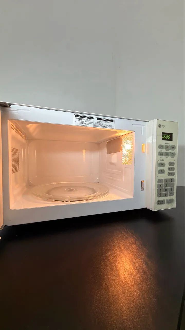 Microondas em excelente estado  - Foto 3