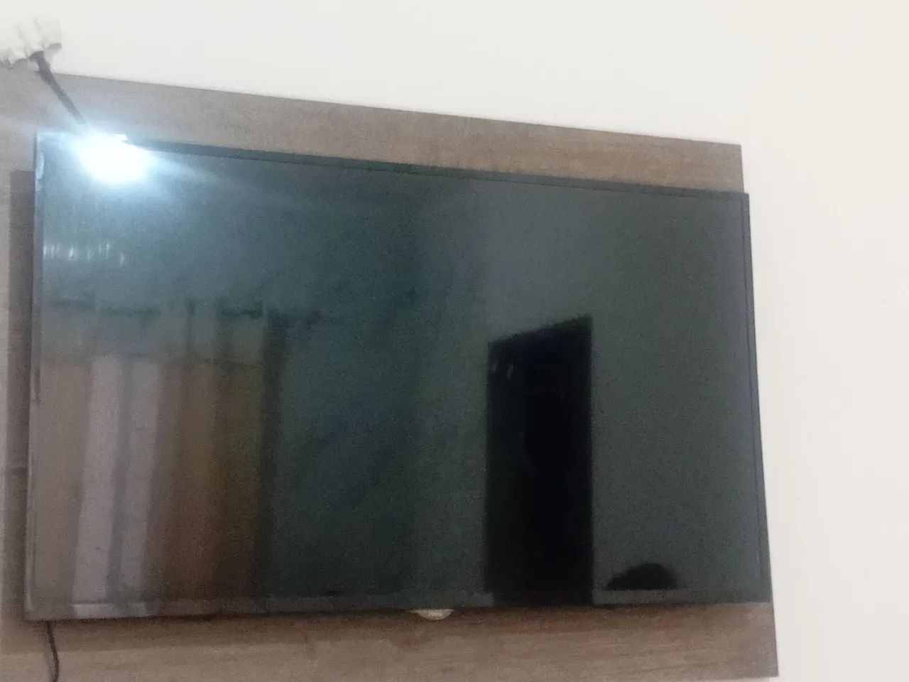 Vende se uma  TV 43. Aoc 1.200
