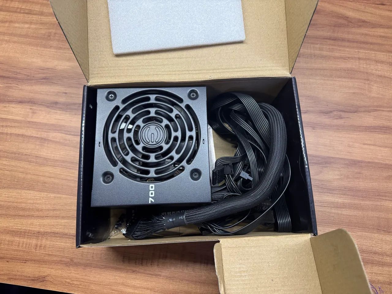 Fonte 700w EVGA - Foto 3