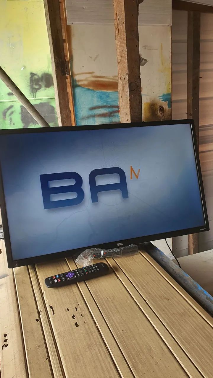 Vendo TV 32 polegadas AOC Roku smart funcionando perfeitamente - Foto 4