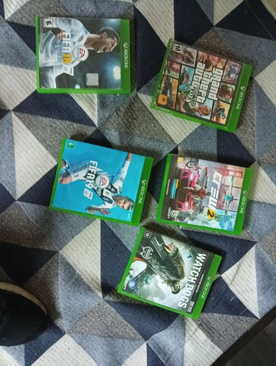 Xbox one com jogos.          SEM CONTROLE  - Foto 2