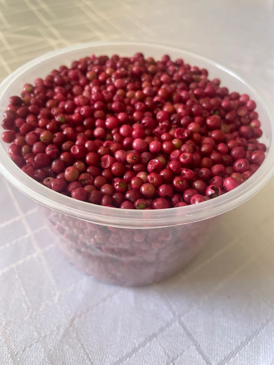 Vendo pimenta rosa de aroeira direto da safra.