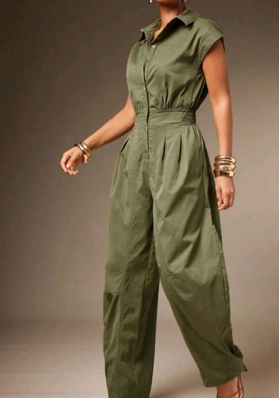 Macacão verde militar 