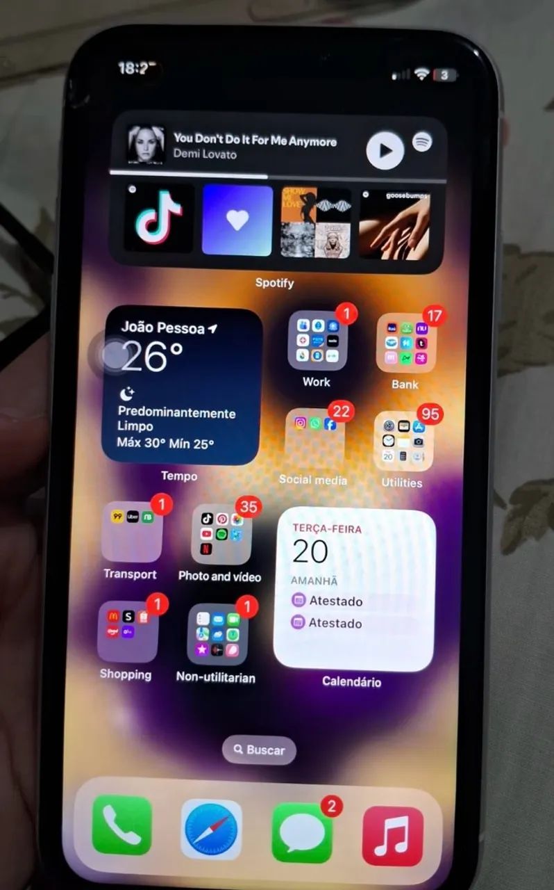 iPhone XR 