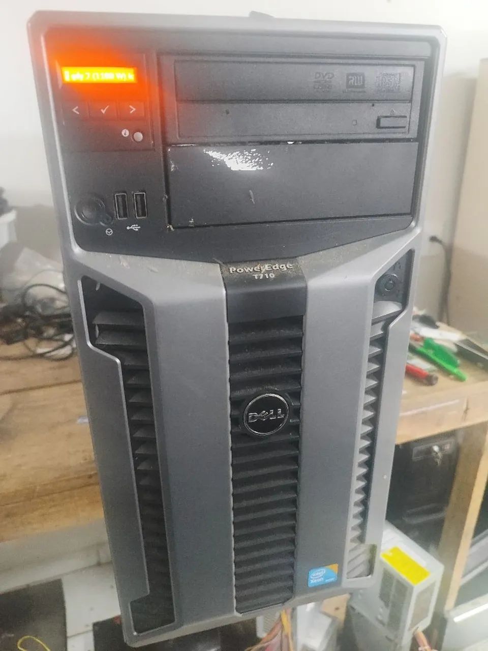 Servidor Dell T710