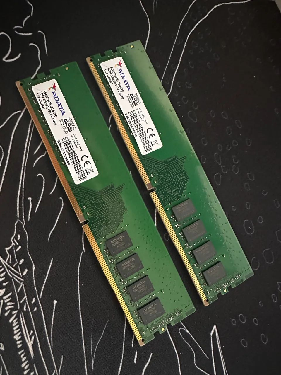 Memória RAM DDR4 Adata 16GB (2x8) 3200MHz CL22 *SEMINOVA