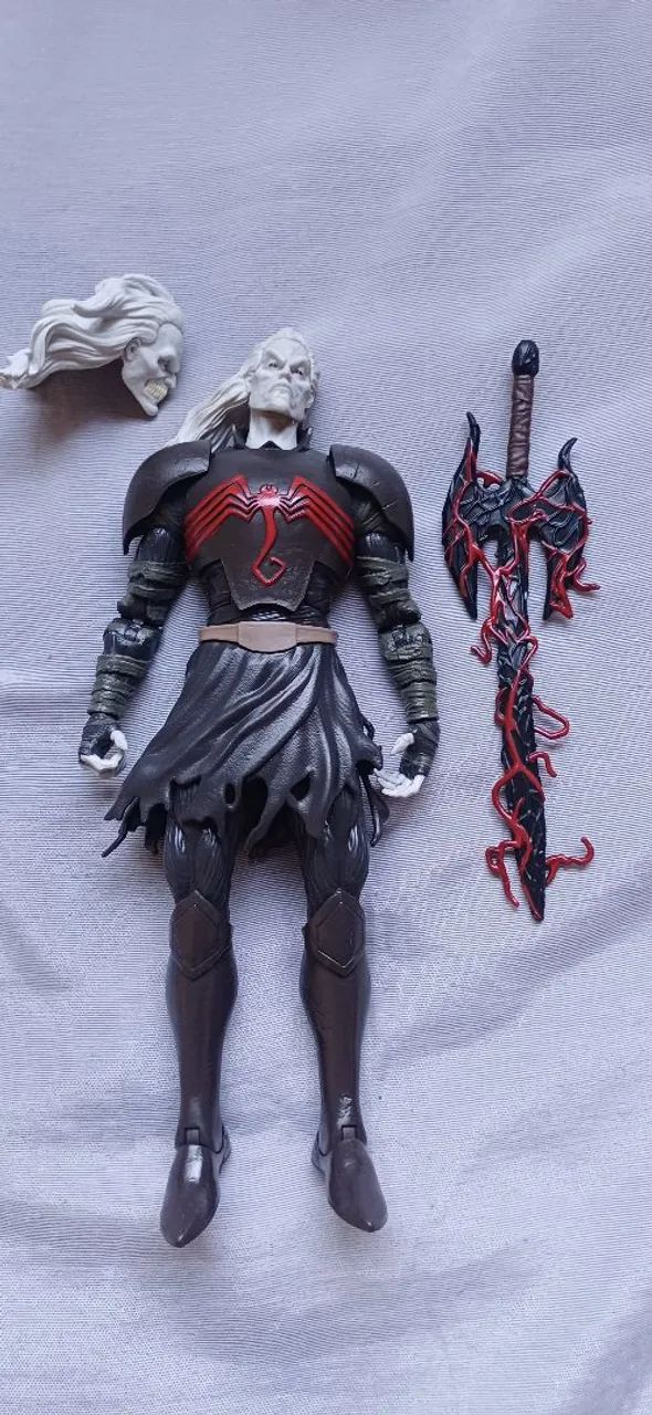 Marvel legends Knull